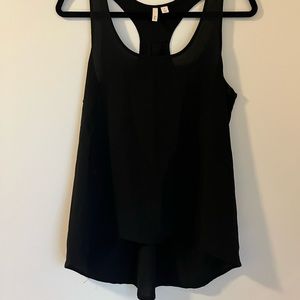 Small black French sleeveless blouse